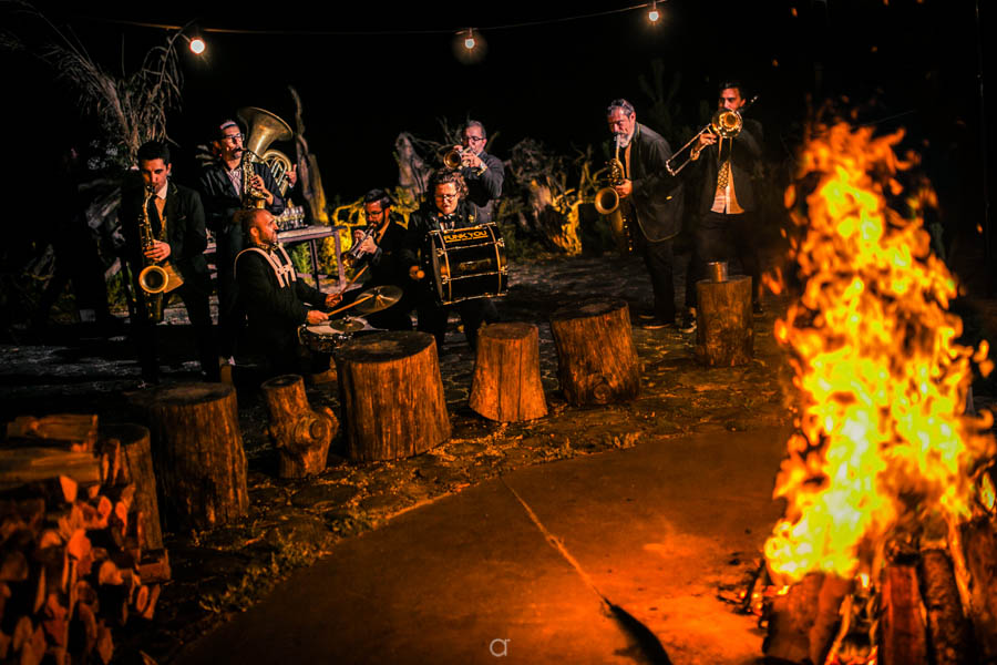 Areias do Seixo Wedding bonfire instrumental band